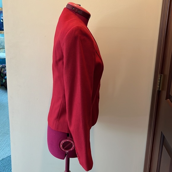David Benjamin blazer  red cropped Jacket size 3 - Picture 3 of 10